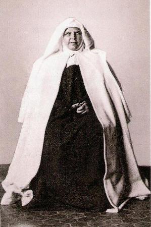 Full historical portrait of St. Mary of Jesus Crucified