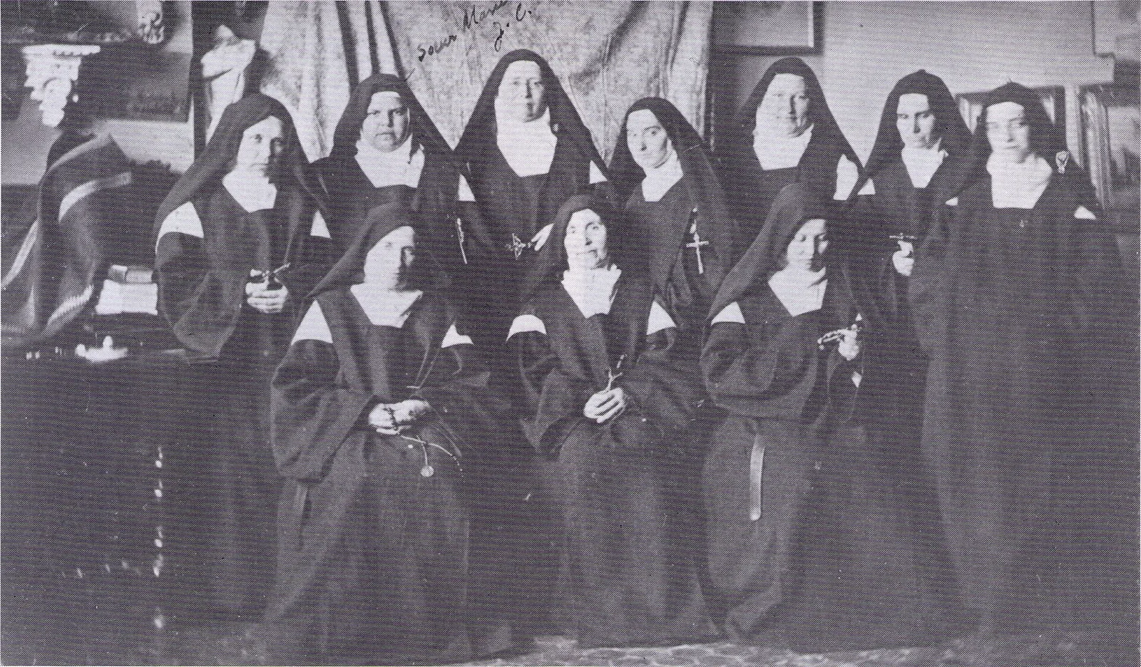 Mariam with the Carmelite community